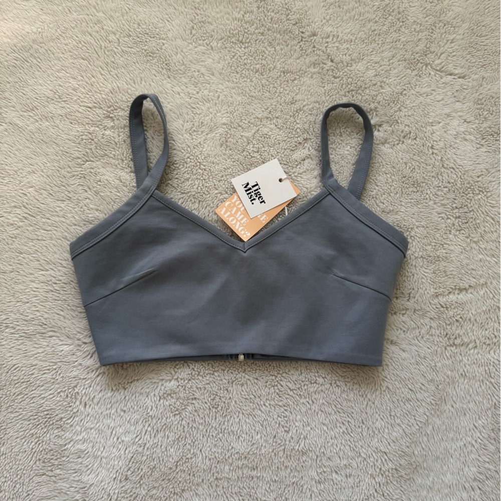 Tiger mist top